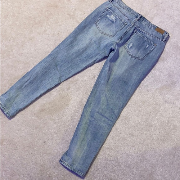 Low-Waisted Light-Wash Ripped Garage Jeans - Picture 2 of 4